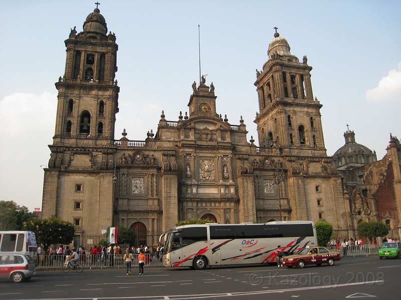 Mexico Pyramids - Mexico City 2009 1340.jpg - A trip to the Teotihuacan area of Mexico to visit the pyramids. A vast complex and a great climb to the top. This was followed by lunch in a cave, then a visit to the historical center of Mexico City. March 2009.